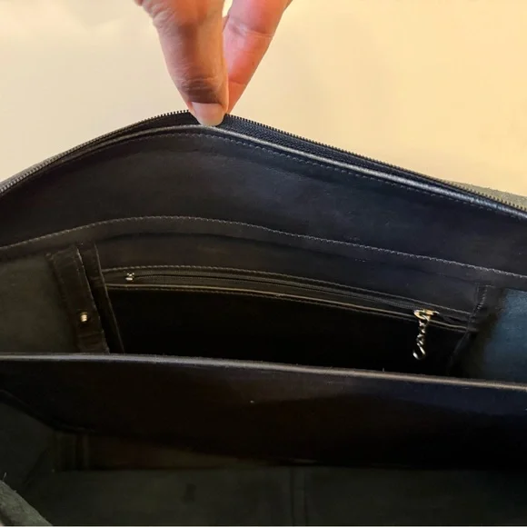 Classic Coach Black Leather Messenger Bag